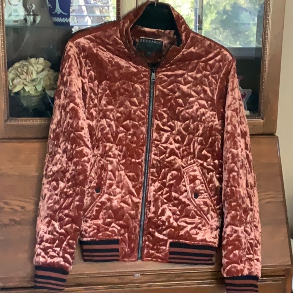 Bomber jacket